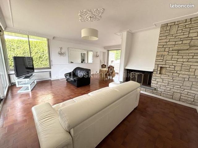 Maison 5 pièces 140 m²