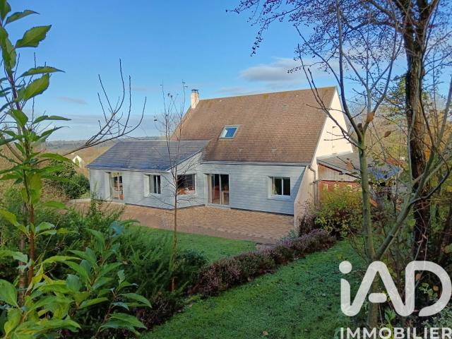 Maison 5 pièces 140 m²