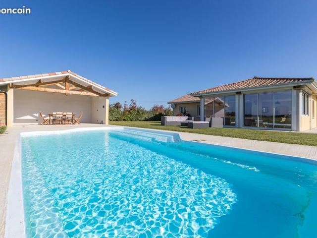 Maison 5 pièces 140 m²