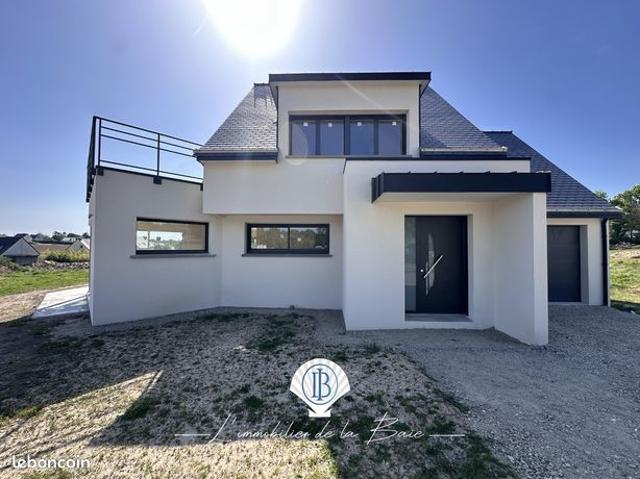 Maison 5 pièces 140 m²