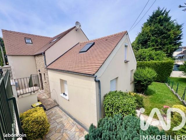 Maison 5 pièces 140 m²