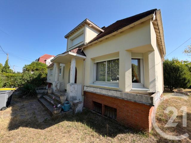 Maison 5 pièces 140 m²