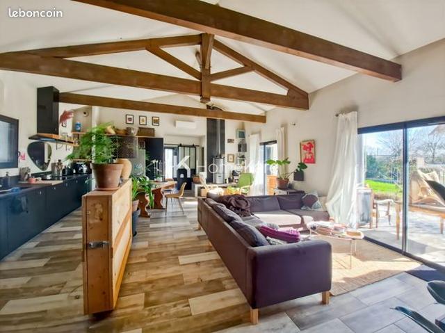 Maison 5 pièces 140 m²
