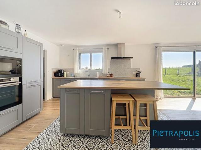 Maison 5 pièces 140 m²