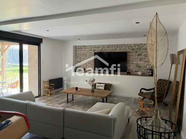 Maison 5 pièces 140 m²