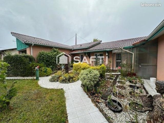 Maison 5 pièces 140 m²