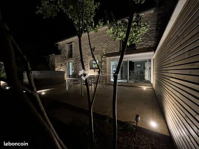 Maison 5 pièces 140 m²