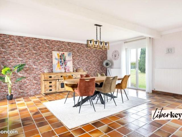 Maison 5 pièces 140 m²
