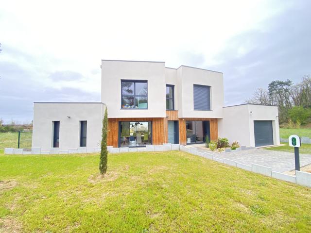 Maison 5 pièces 140 m²