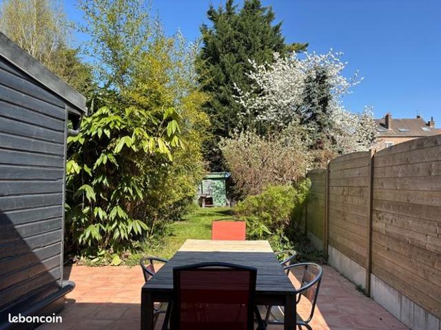 Maison 5 pièces 140 m²
