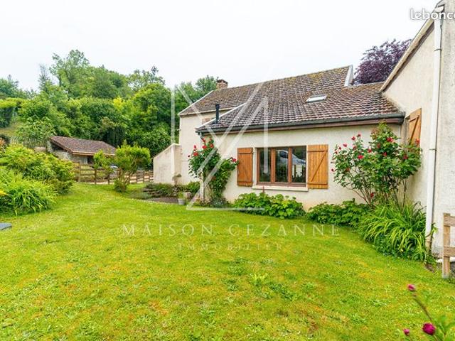 Maison 5 pièces 140 m²