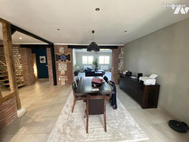 Maison 5 pièces 140 m²