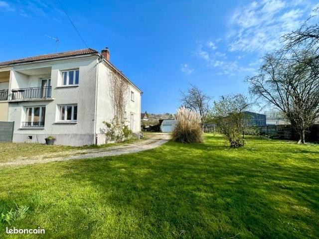 Maison 5 pièces 140 m²