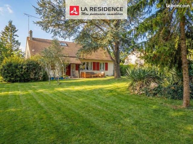 Maison 5 pièces 140 m²