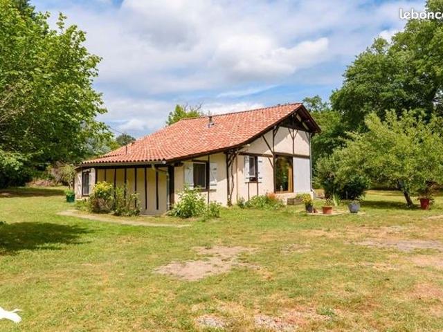 Maison 5 pièces 140 m²