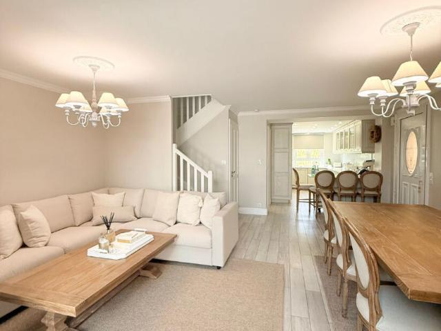 Maison 5 pièces 140 m²