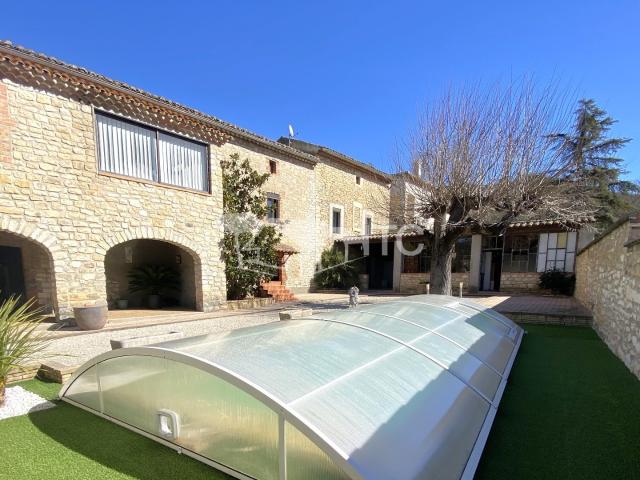 Maison 5 pièces 140 m²