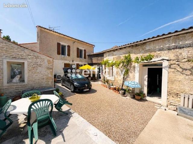 Maison 5 pièces 140 m²