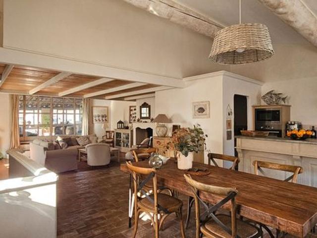 Maison 5 pièces 140 m²