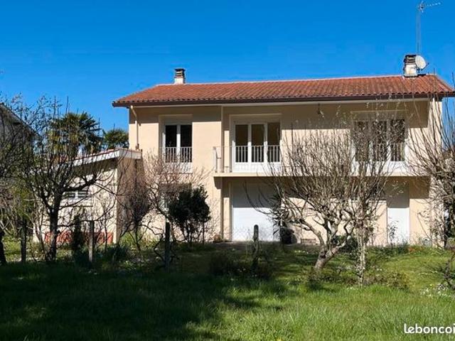 Maison 5 pièces 140 m²