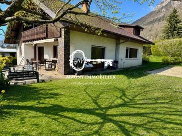 Maison 5 pièces 140 m²