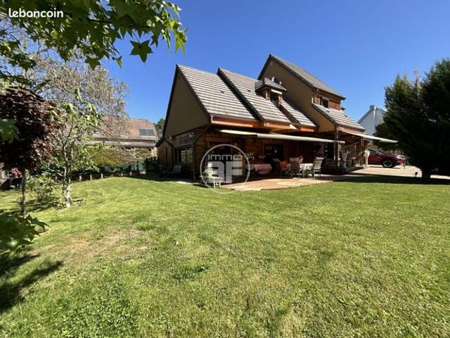 Maison 5 pièces 140 m²