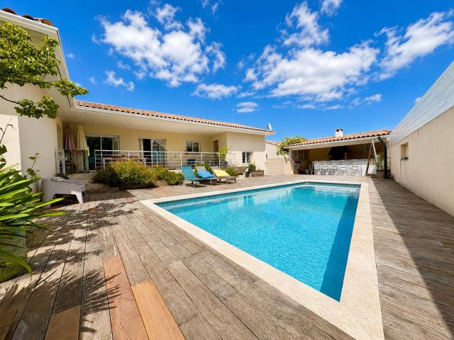 Maison 5 pièces 140 m²