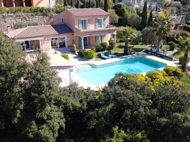Maison 5 pièces 140 m²