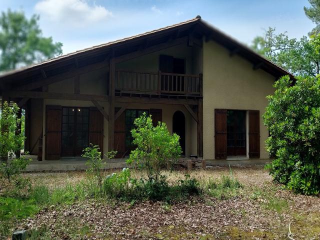 Maison 5 pièces 140 m²