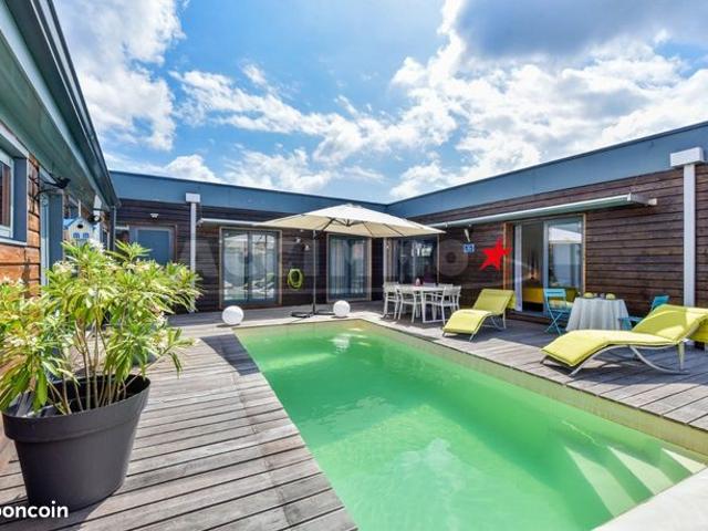 Maison 5 pièces 140 m²