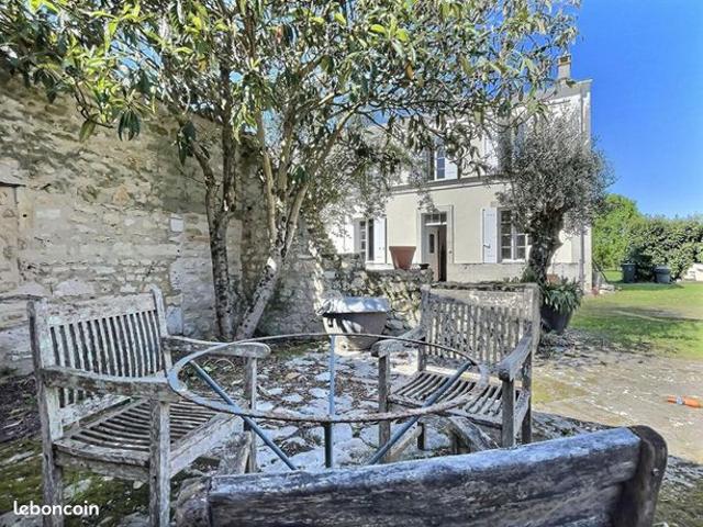 Maison 5 pièces 140 m²