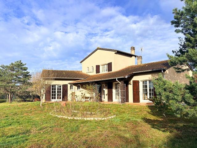 Maison 5 pièces 140 m²