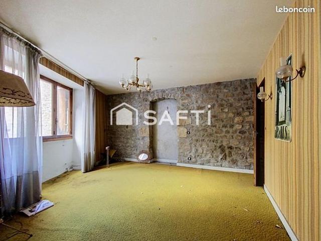 Maison 5 pièces 140 m²