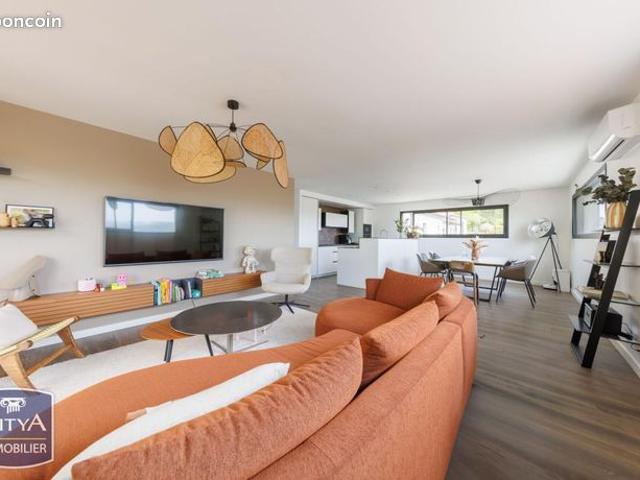 Maison 5 pièces 140 m²