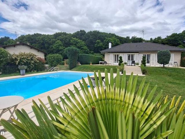 Maison 5 pièces 140 m²