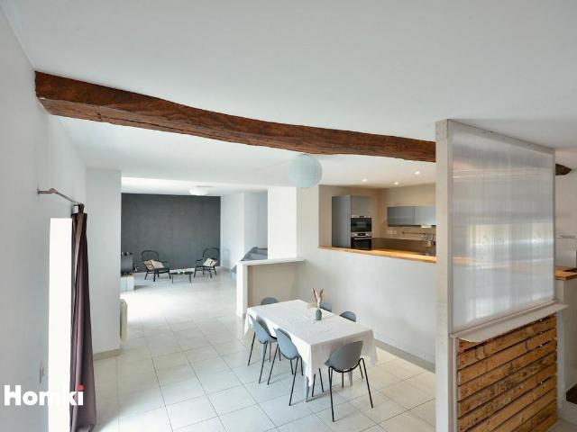 Maison 5 pièces 140 m²