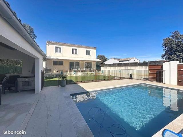 Maison 5 pièces 140 m²