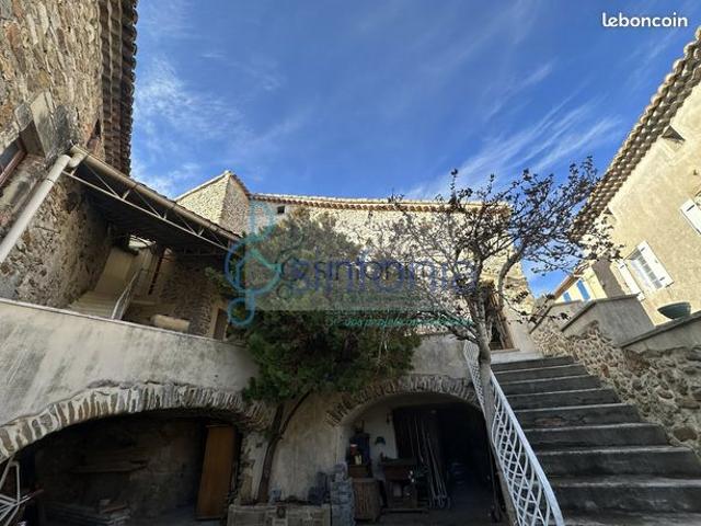 Maison 5 pièces 140 m²