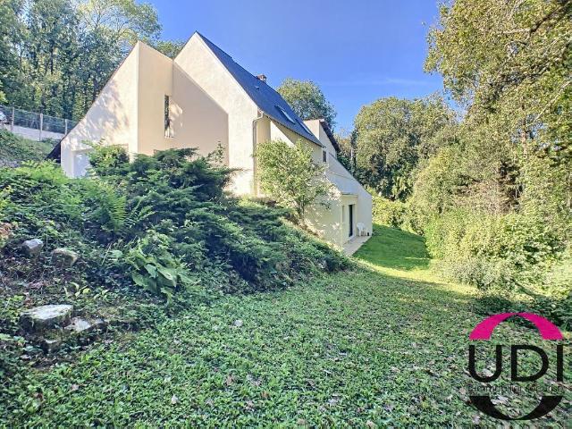 Maison 5 pièces 140 m²