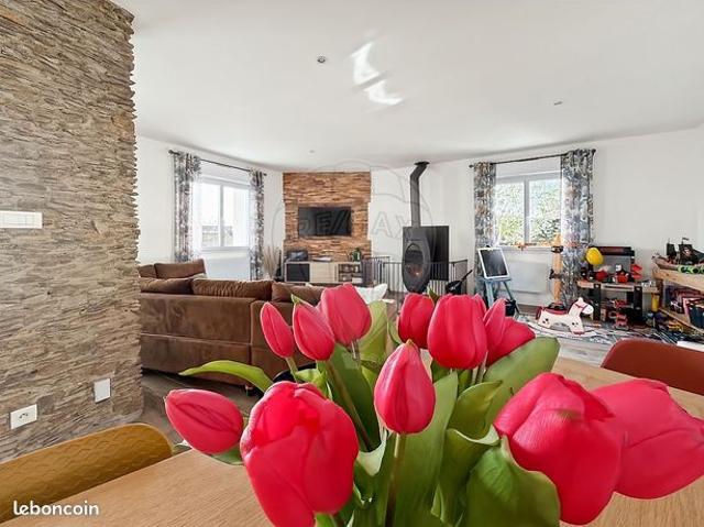 Maison 5 pièces 140 m²
