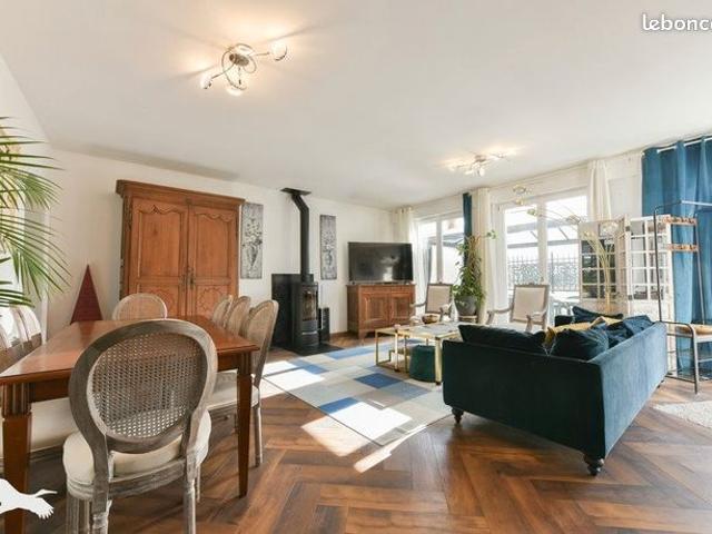 Maison 5 pièces 140 m²