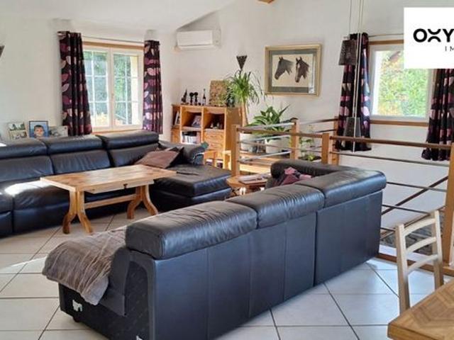 Maison 5 pièces 140 m²