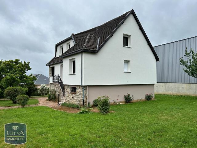 Maison 5 pièces 140 m²