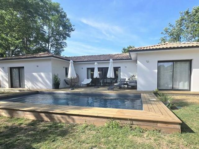 Maison 5 pièces 140 m²