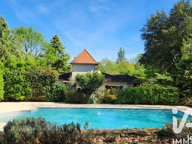 Maison 5 pièces 140 m²