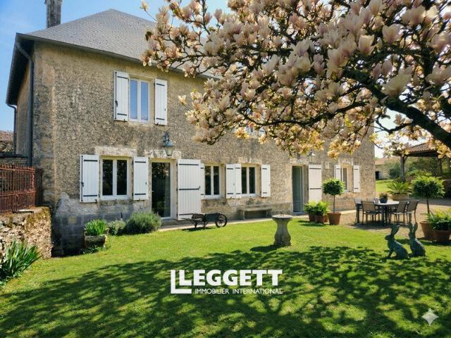 Maison 5 pièces 140 m²