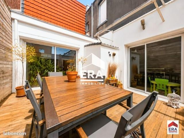 Maison 5 pièces 140 m²