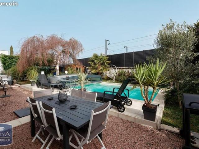 Maison 5 pièces 140 m²