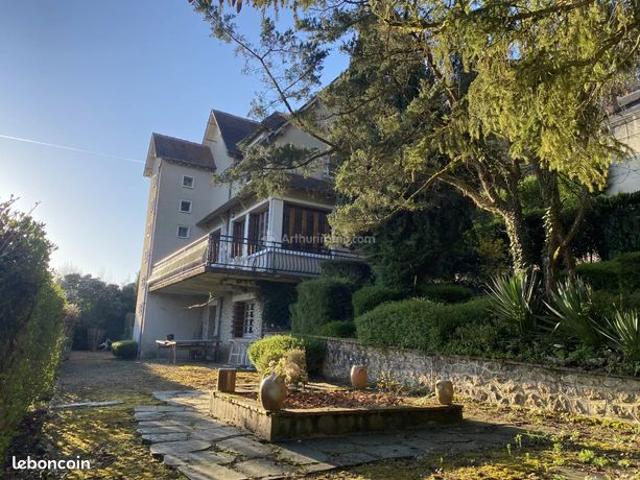 Maison 5 pièces 140 m²