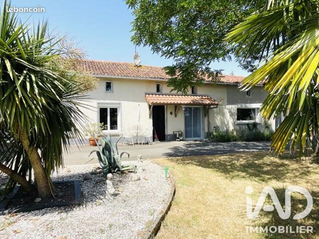 Maison 5 pièces 140 m²